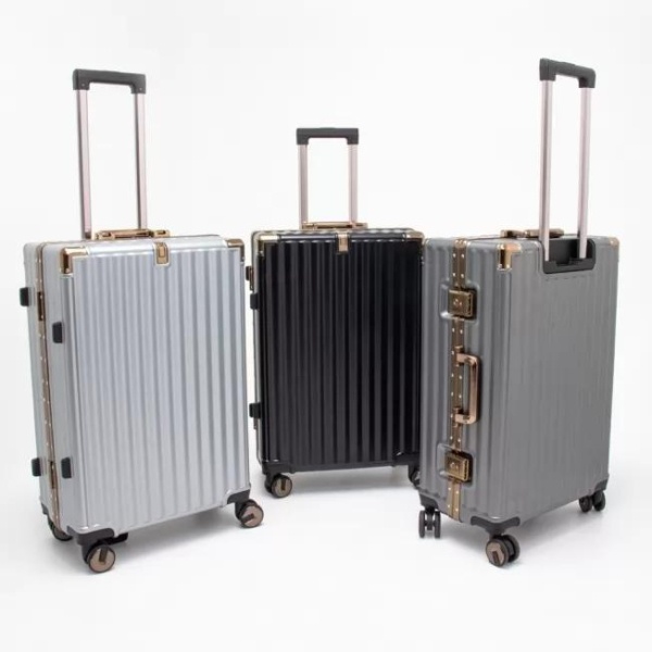 06051-mala-de-viagem-68-litros-1703696212