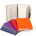 14429s-caderneta-tipo-moleskine-com-porta-caneta-3334003410